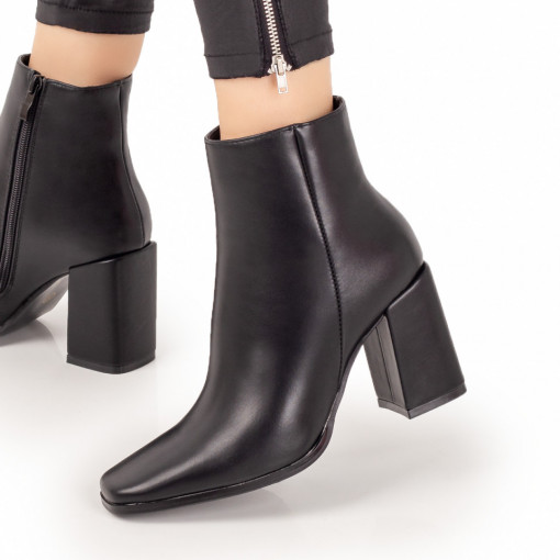Botine dama negre cu fermoar si toc inalt MOD07346
