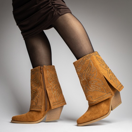 REDUCERI INCALTAMINTE, Ciocate dama cu toc gros si aplicatii cu pietre maro suede MOD12341, modlet.ro