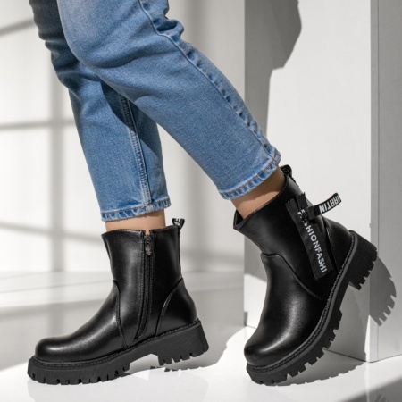 REDUCERI INCALTAMINTE, Ghete cu talpa groasa si fermoar decorativ dama negre MOD07146, modlet.ro