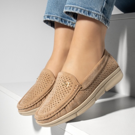 Pantofi dama, Mocasini dama cu talpa joasa si perforatii bej suede MOD13206, modlet.ro