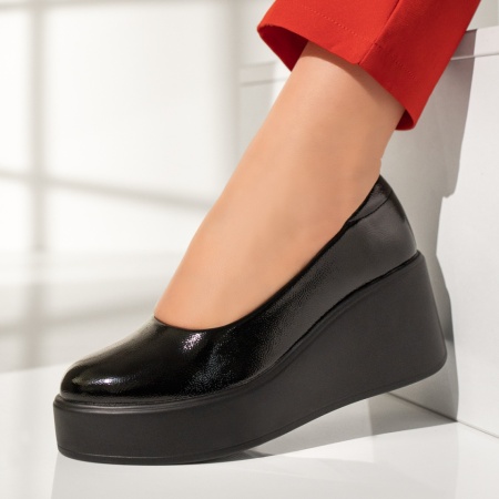 Pantofi dama, Pantofi casual cu platforma negru cu aspect lucios MOD12963, modlet.ro