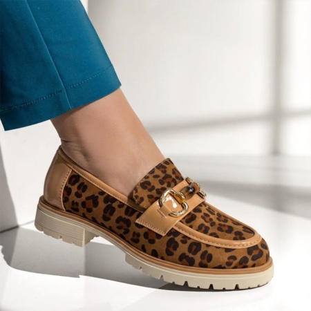 Pantofi casual dama cu accesoriu metalic si print bej suede LILI21, 3, modlet.ro
