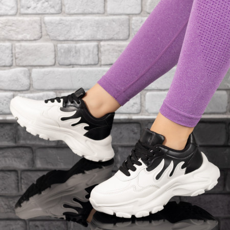 REDUCERI INCALTAMINTE, Pantofi sport dama cu siret si talpa groasa albi cu negru MOD10026, modlet.ro