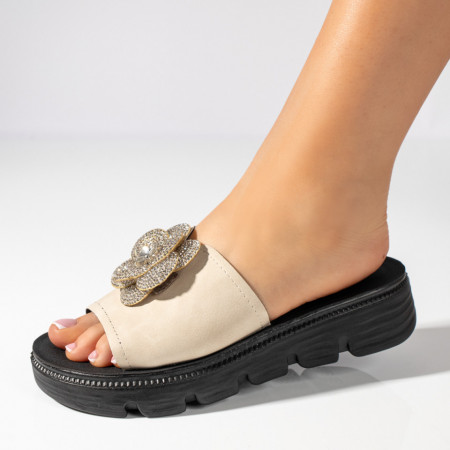 Papuci dama cu model floral si pietre aplicate bej MOD11367