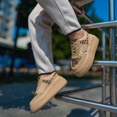 Sneakers dama cu accesoriu decorativ si imprimeu khaki MOD13440