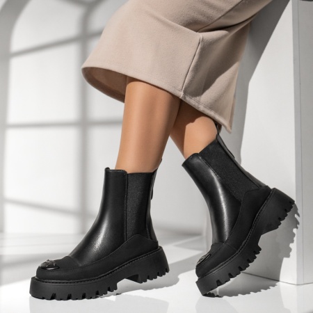 Ghete Dama, Ghete dama cu insertie de material elastic negre din Piele naturala MOD14062, modlet.ro