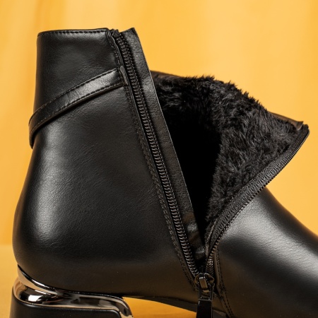 Ghete dama cu toc si accesoriu decorativ negre MOD06996, 2, modlet.ro
