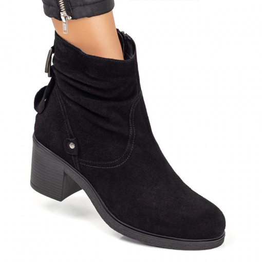 Ghete dama negru suede cu toc din Piele naturala ZEF05614