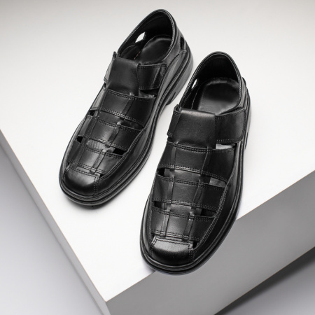 Reduceri Incaltaminte Barbati, Pantofi barbati cu perforatii si inchidere cu scai negre din Piele naturala ZEF11571 - zeforia.ro