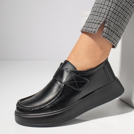 Pantofi casual dama, Pantofi casual dama cu talpa joasa negri din Piele naturala MOD12285, modlet.ro