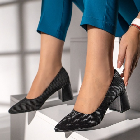 Pantofi dama cu toc gros si print negri INA31, 2, modlet.ro