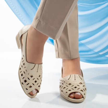 Pantofi dama cu toc mic si perforatii bej deschis ZEF13326, 2, zeforia.ro
