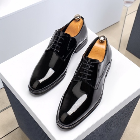Pantofi eleganti barbati negri cu aspect lucios din Piele naturala MOD11568