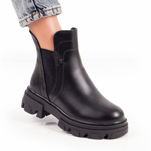 Cizme dama negre cu insertii de material elastic MOD06981