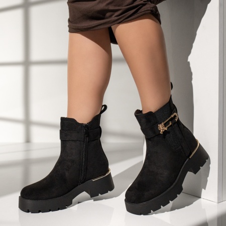 Ghete Dama, Ghete dama cu insertie de material elastic negre suede MOD12352, modlet.ro