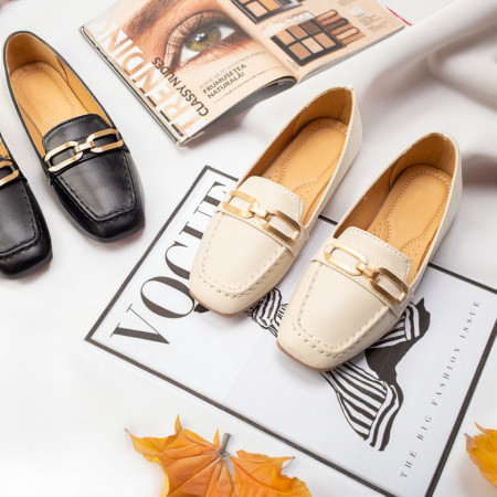 Mocasini dama cu accesoriu metalic albi MOD10158, 2, modlet.ro