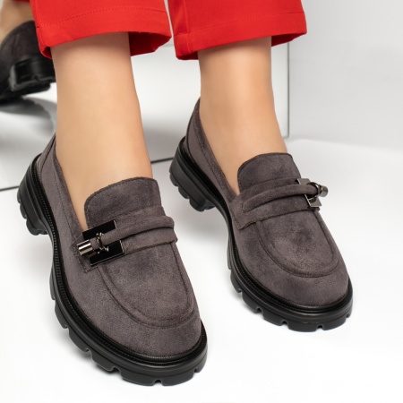 Pantofi casual dama cu accesoriu decorativ gri suede MOD13366, 3, modlet.ro