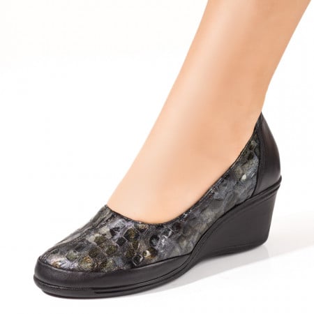 Pantofi casual cu platforma, Pantofi dama casual cu platforma negri cu imprimeu din Piele naturala MDL033896 - modlet.ro