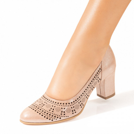 Pantofi dama, Pantofi dama cu toc gros si perforatii bej din Piele naturala MOD10239, modlet.ro