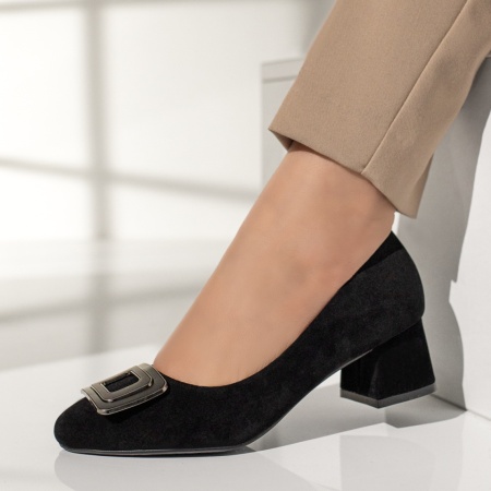 Pantofi dama, Pantofi dama cu toc si accesoriu decorativ negru suede MOD12981, modlet.ro