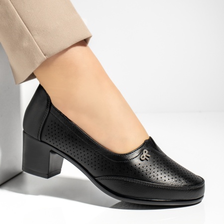 Pantofi dama, Pantofi dama cu toc si perforatii negri MOD13356, modlet.ro