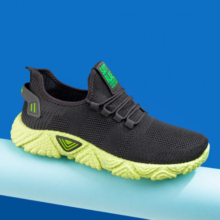 Pantofi sport barbati din material textil negri cu talpa verde MDL08658