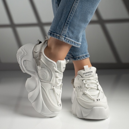 REDUCERI INCALTAMINTE, Pantofi sport dama albi cu aplicatii MOD11872, modlet.ro