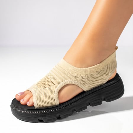 Sandale cu platforma, Sandale dama cu talpa groasa si perforatii bej ZEF11372 - zeforia.ro