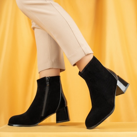 Botine dama cu toc gros negru suede MOD07139