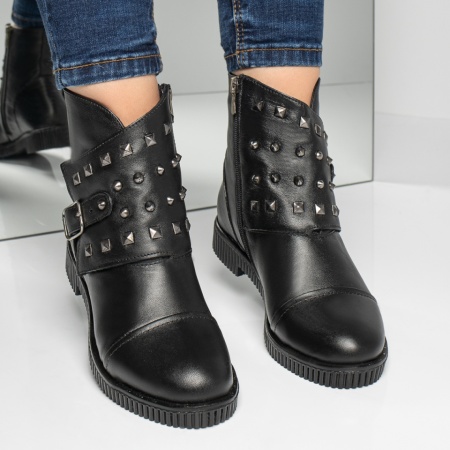 Ghete dama cu aplicatii metalice negre din Piele naturala MOD12771, 3, modlet.ro