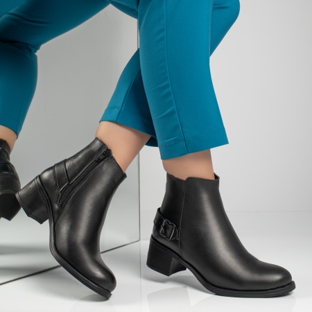 Ghete dama cu fermoar negre din Piele naturala MOD10370, 4, modlet.ro
