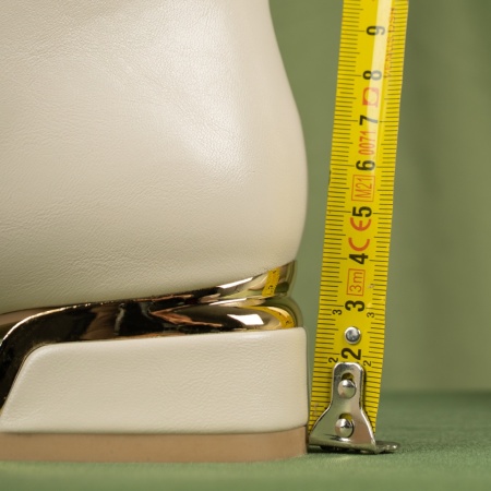 Ghete dama cu toc si accesoriu decorativ bej MOD06996, 4, modlet.ro