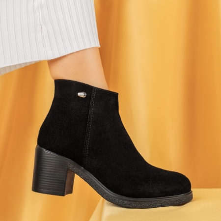 Ghete dama cu toc si fermoar negru suede din Piele naturala MOD05610, 3, modlet.ro
