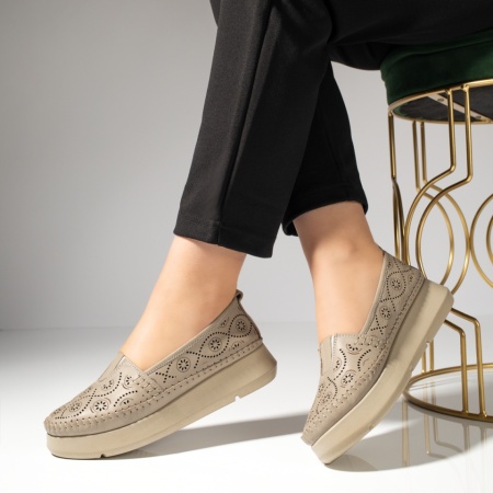 Pantofi dama, Pantofi casual dama cu perforatii bej din Piele naturala MOD13304, modlet.ro