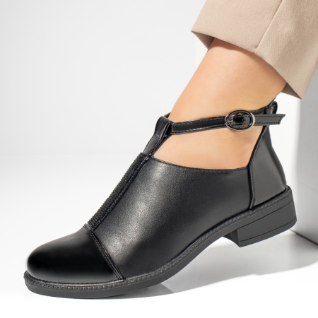 Pantofi casual dama, Pantofi casual dama cu strasuri aplicate si bareta negri MOD10978, modlet.ro