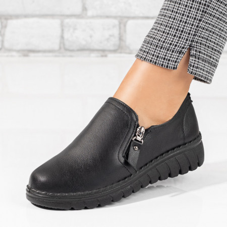 Pantofi casual dama, Pantofi casual negri dama cu fermoar si insertii de material elastic ZEF01597 - zeforia.ro