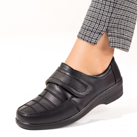 Pantofi casual dama, Pantofi dama casual negri cu inchidere cu scai MOD10315, modlet.ro