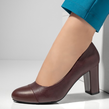 Pantofi dama, Pantofi dama cu toc gros maro MOD12892, modlet.ro