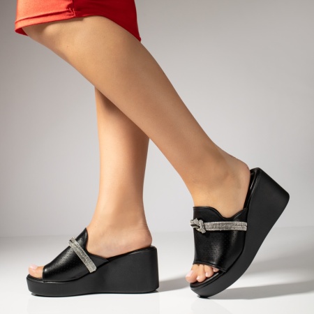 Papuci casual dama cu platforma negri MOD13880