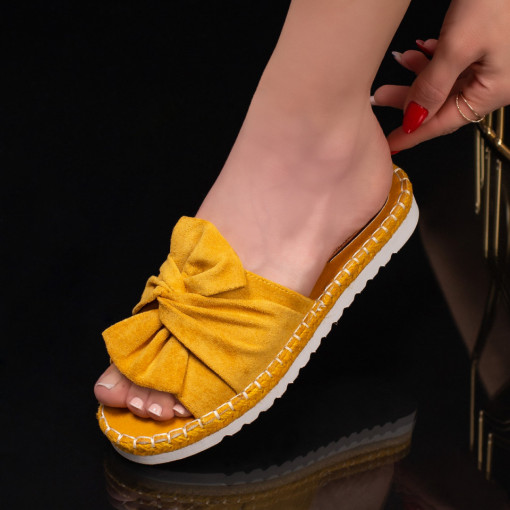 Papuci dama cu talpa joasa galbeni din material textil MDL04048