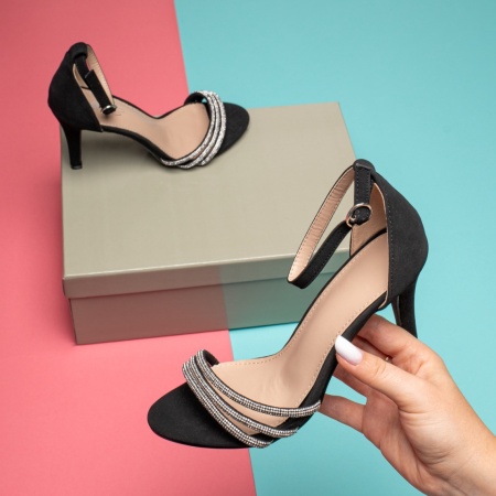 Sandale cu toc, Sandale dama cu strasuri si bareta negru suede MOD11808, modlet.ro