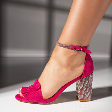 Sandale cu toc, Sandale dama cu toc gros si aplicatie de strasuri roz suede MOD11432, modlet.ro