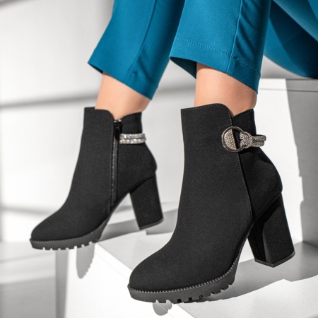 Botine dama, Botine dama cu toc gros si strasuri negru suede MOD12821, modlet.ro