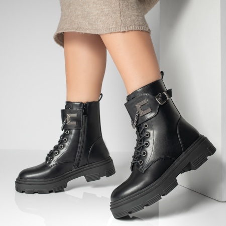 Ghete fara toc, Ghete dama cu accesoriu decorativ negre MOD12831, modlet.ro