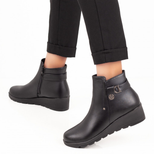 Ghete dama negre cu platforma si fermoar MOD07083, 2, modlet.ro
