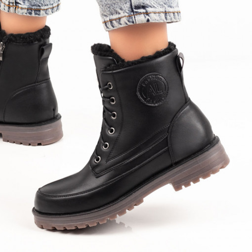 Ghete negre cu siret si fermoar dama MOD06845