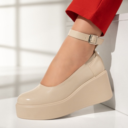 Pantofi dama, Pantofi casual cu platforma si bareta bej cu aspect lucios MOD12964, modlet.ro