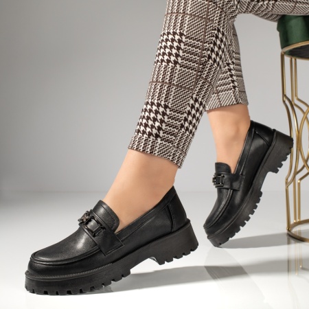 Pantofi casual dama, Pantofi casual dama cu accesoriu metalic negri MOD12987, modlet.ro