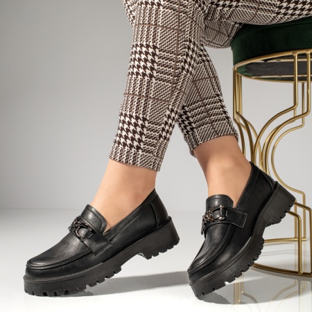 Pantofi casual dama, Pantofi casual dama cu accesoriu metalic negri MOD12989, modlet.ro