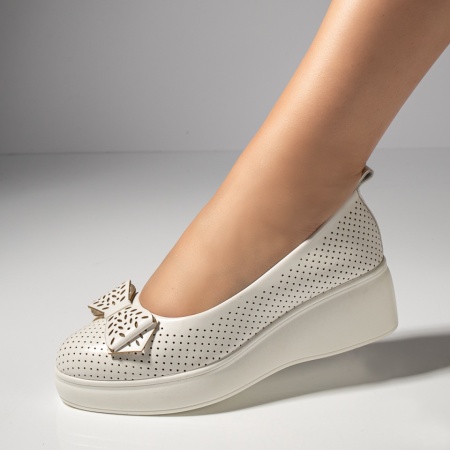 Pantofi casual dama, Pantofi casual dama cu platforma si perforatii albi MOD11017, modlet.ro
